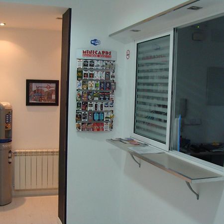 Hostal Jq Madrid 1 Dış mekan fotoğraf