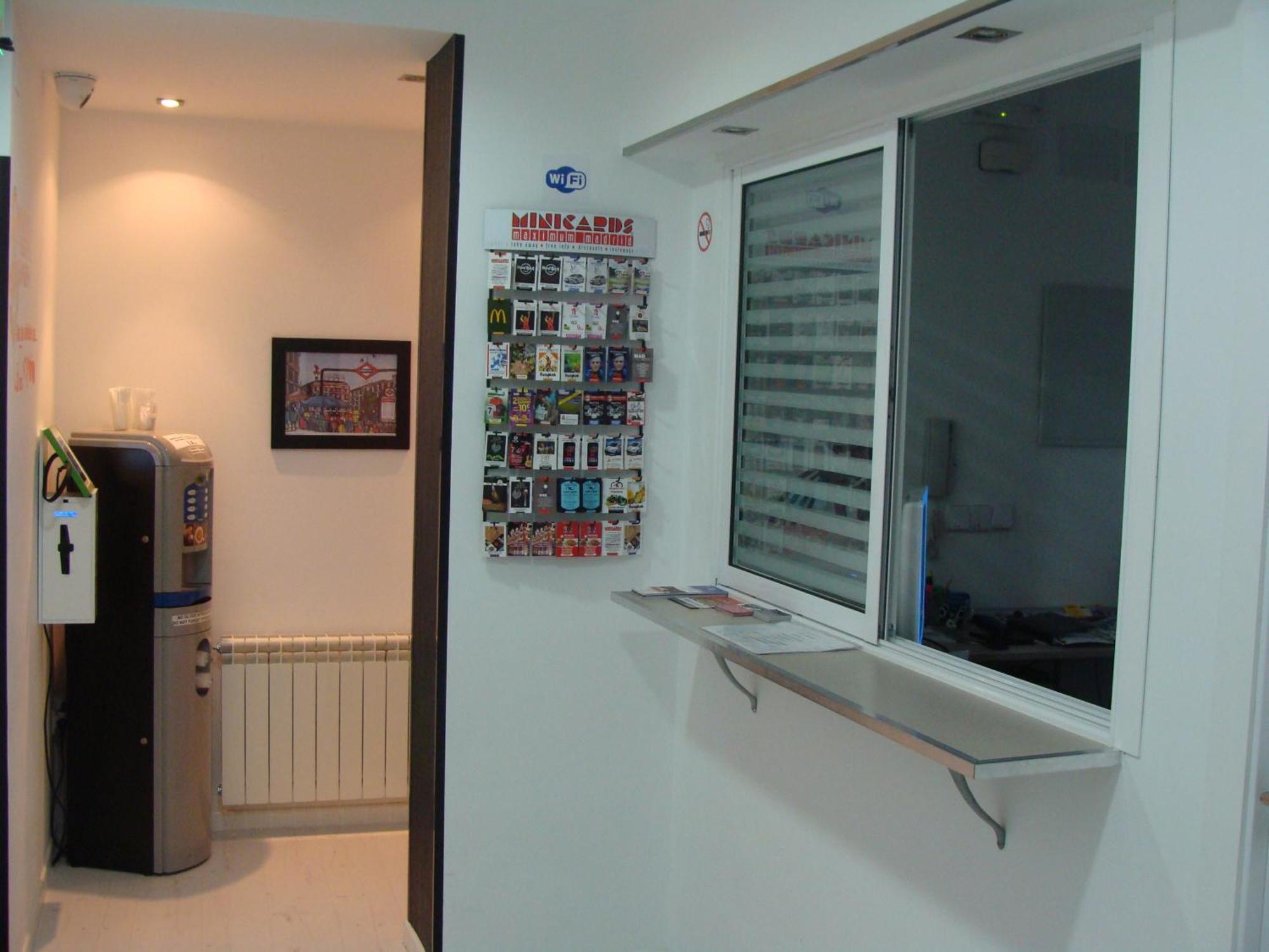 Hostal Jq Madrid 1 Dış mekan fotoğraf
