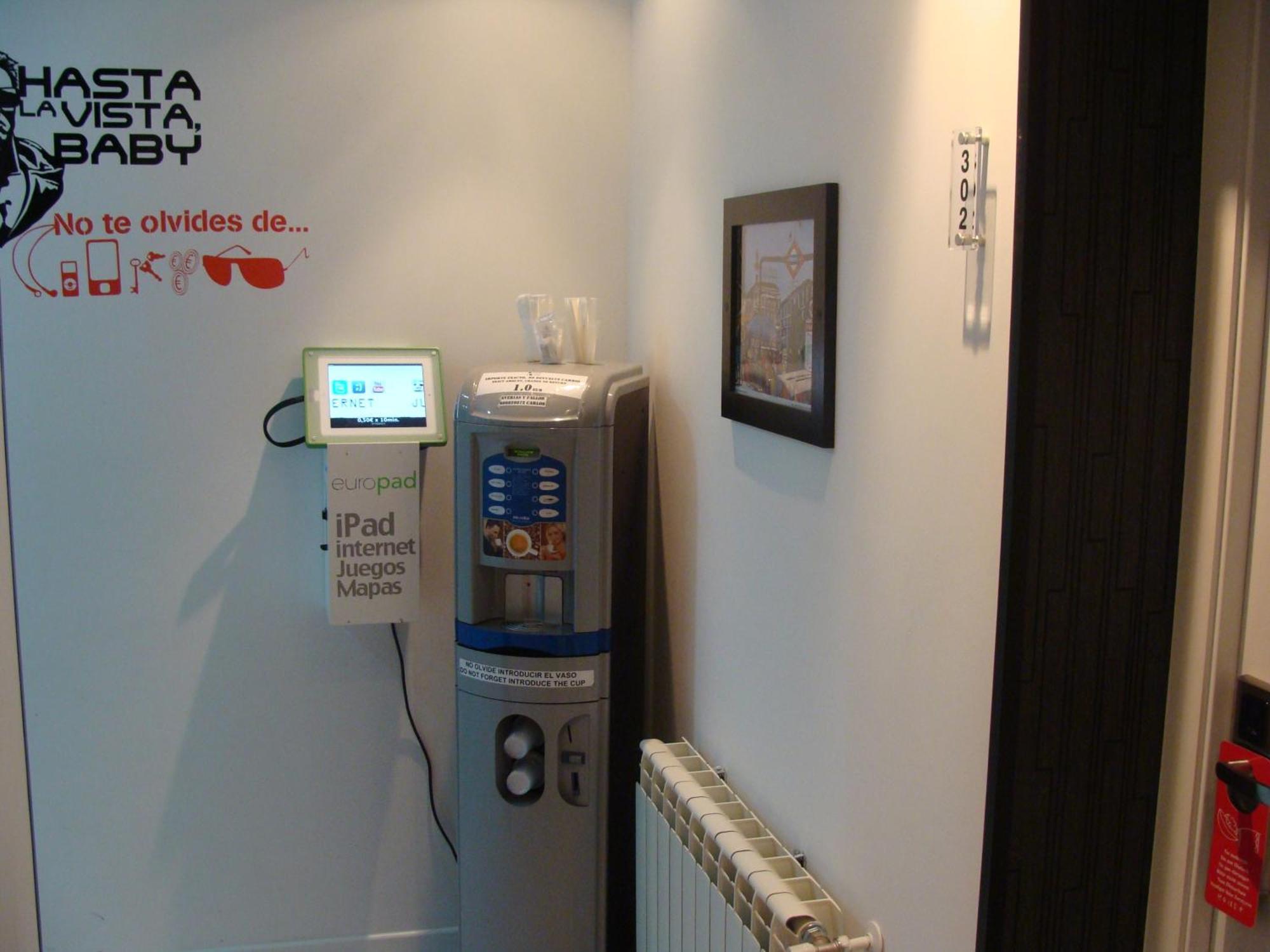 Hostal Jq Madrid 1 Dış mekan fotoğraf