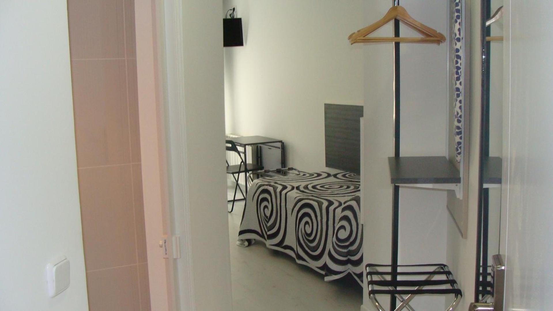 Hostal Jq Madrid 1 Dış mekan fotoğraf
