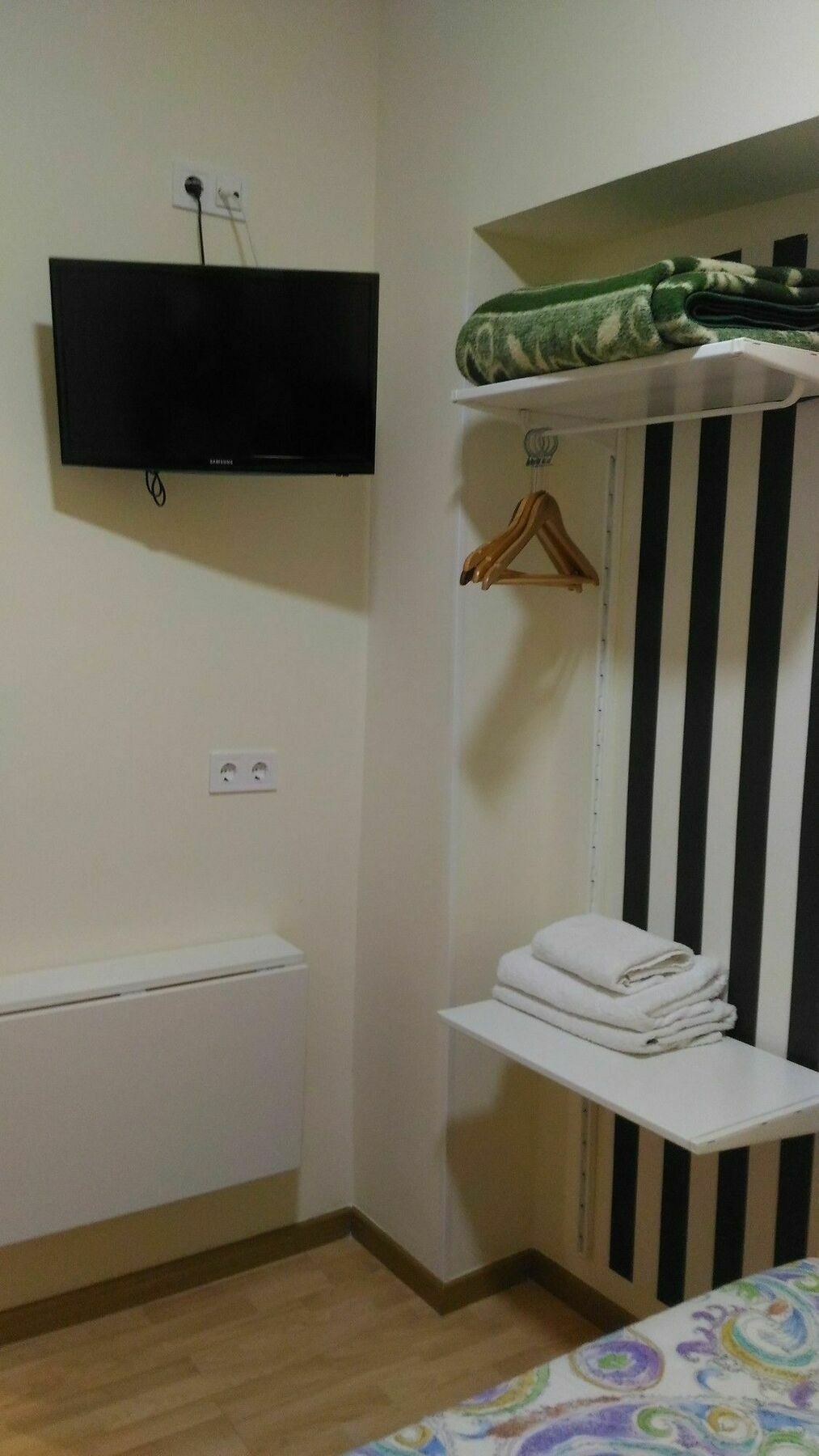 Hostal Jq Madrid 1 Dış mekan fotoğraf