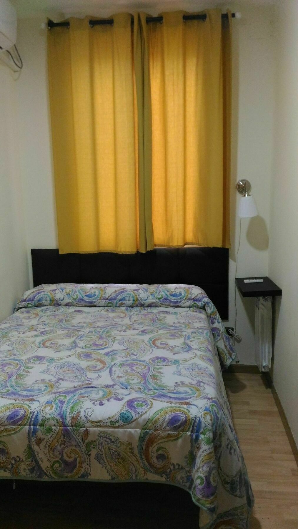 Hostal Jq Madrid 1 Dış mekan fotoğraf